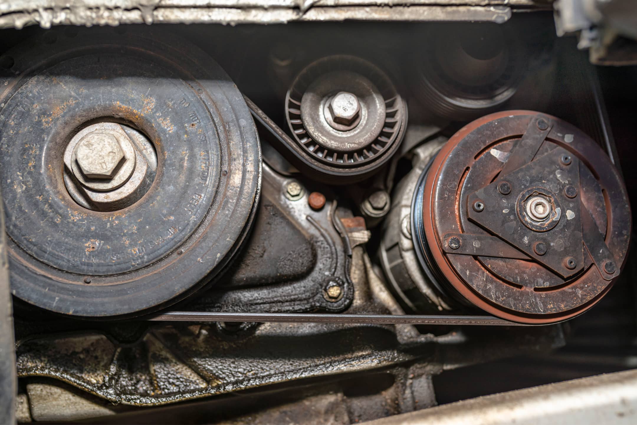 Signs of a Worn-Out Idler Pulley